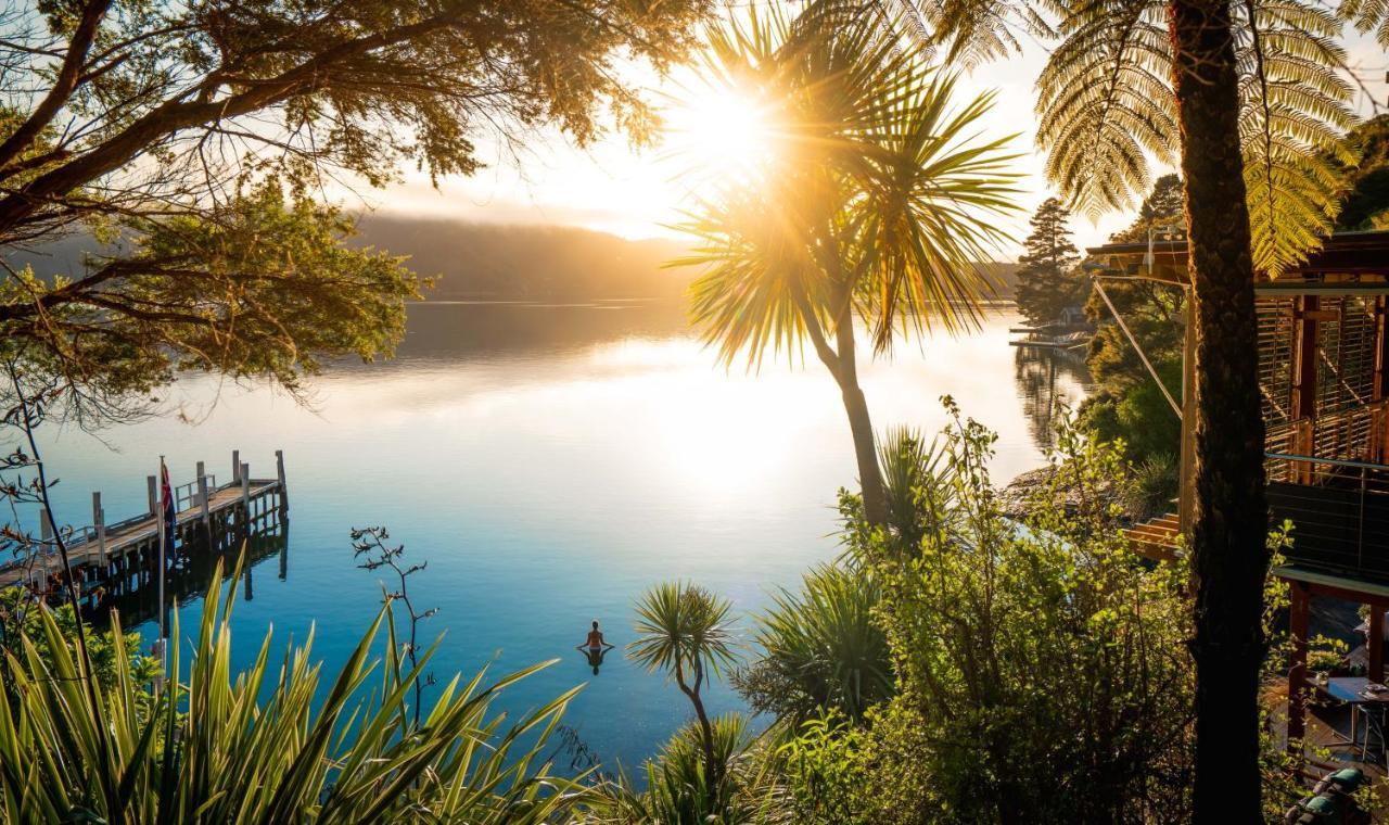 Bay Of Many Coves Hotel Arthur's Bay Buitenkant foto
