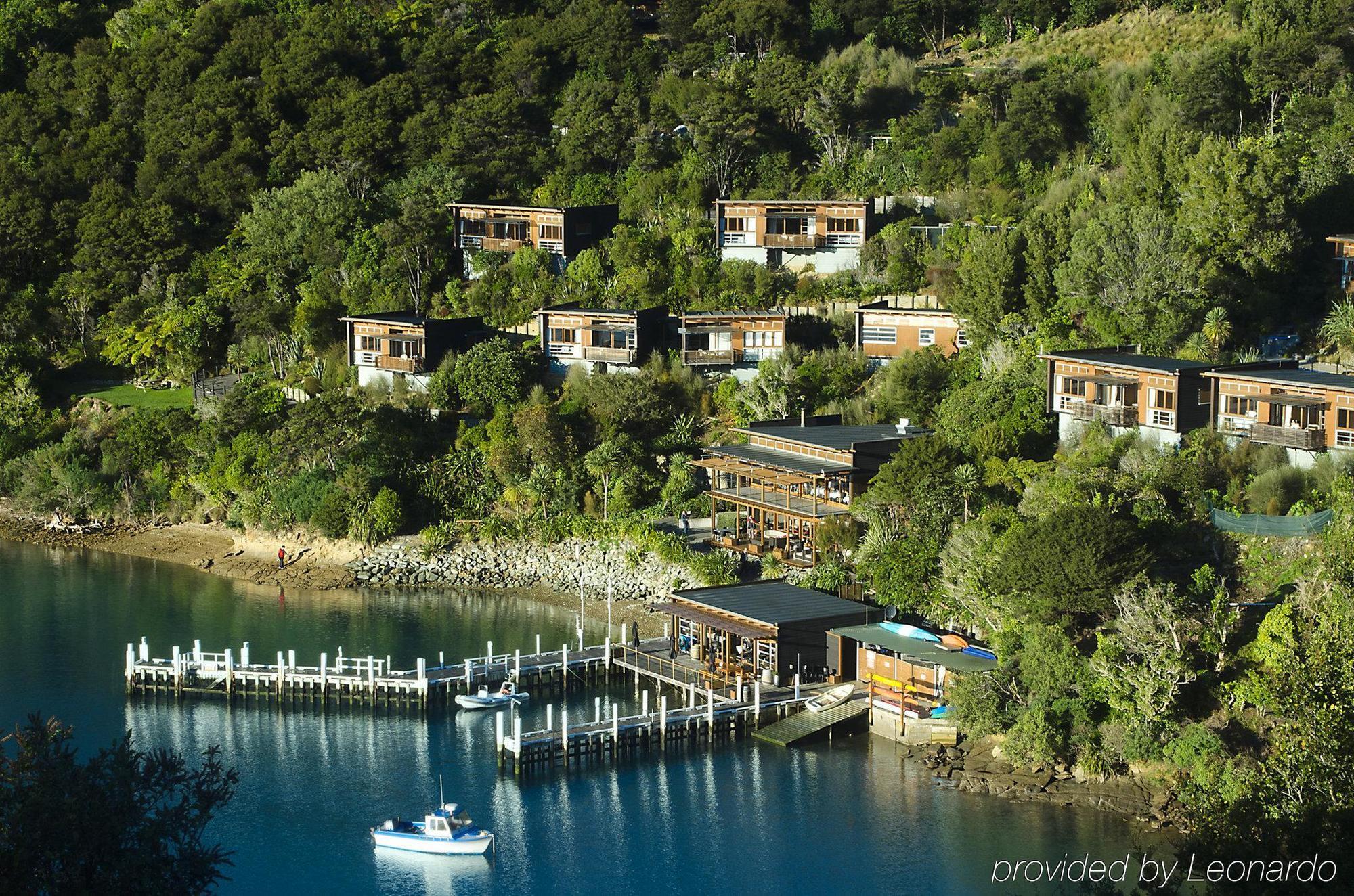 Bay Of Many Coves Hotel Arthur's Bay Buitenkant foto